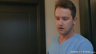 Mommy Got Boobs - Pristine In Pantyhose - 01/23/2019